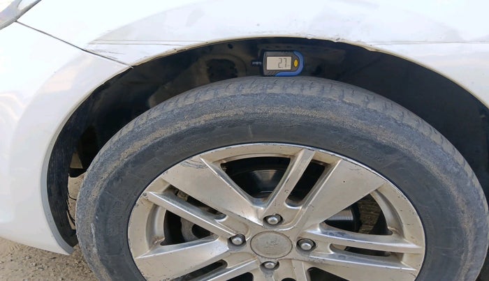 2013 Hyundai Verna FLUIDIC 1.6 VTVT EX, Diesel, Manual, 1,76,627 km, tyre