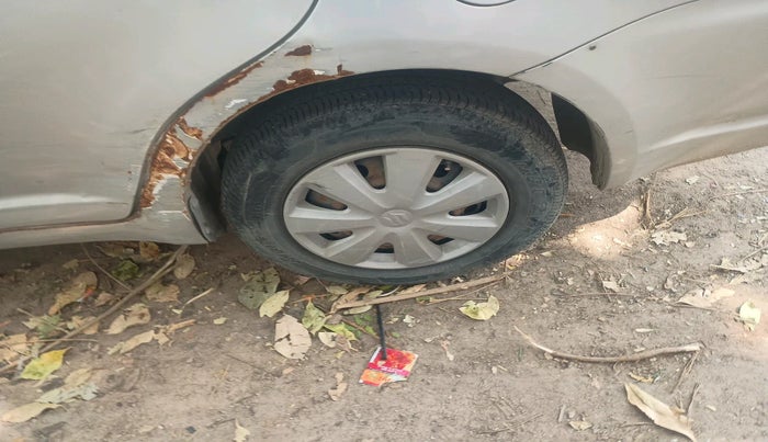 2010 Maruti Swift Dzire VXI, Petrol, Manual, 79,135 km, tyre