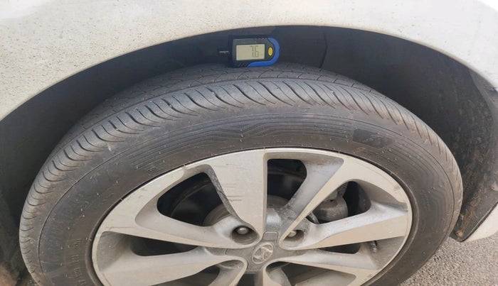 2015 Hyundai Elite i20 SPORTZ 1.2 (O), Petrol, Manual, 89,384 km, tyre