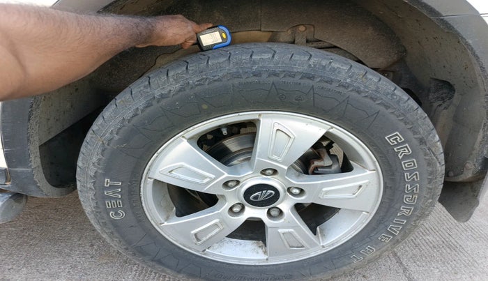 2013 Mahindra XUV500 W8, Diesel, Manual, 1,73,572 km, tyre