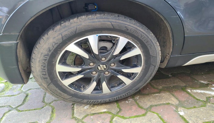 2019 Maruti S Cross ALPHA 1.3, Diesel, Manual, 73,349 km, tyre