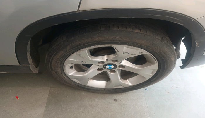 2011 BMW X1 sDrive20d, Diesel, Automatic, 1,53,874 km, tyre