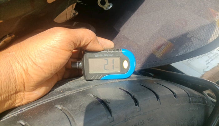 2019 Maruti New Wagon-R LXI CNG 1.0, Petrol, Manual, 1,13,023 km, tyre