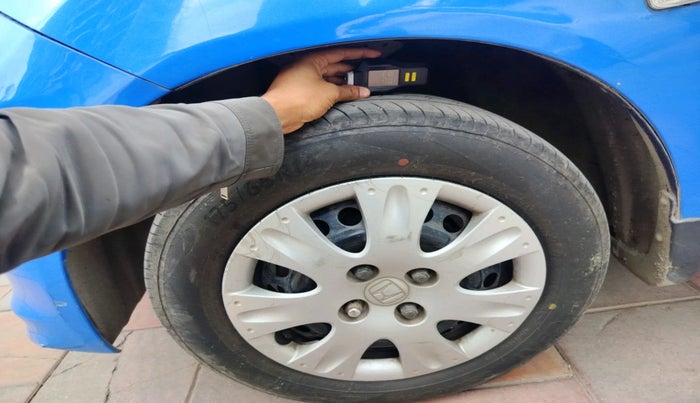 2012 Honda Brio S MT, Petrol, Manual, 71,610 km, tyre