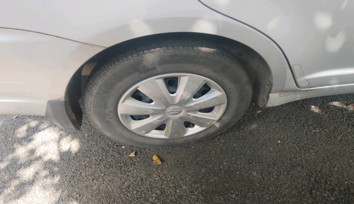 2011 Maruti Swift Dzire VDI, Diesel, Manual, 22,318 km, tyre