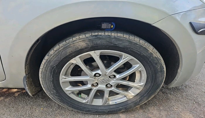 2018 Maruti Swift ZXI, Petrol, Manual, 79,251 km, tyre