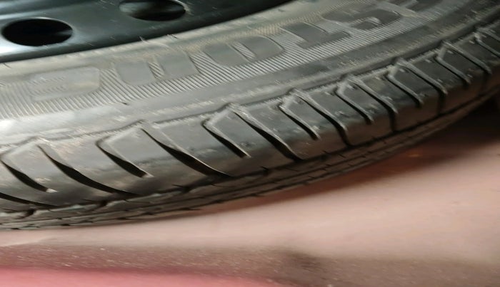 2019 Hyundai Elite i20 ASTA (O) CVT, Petrol, Automatic, 64,250 km, tyre