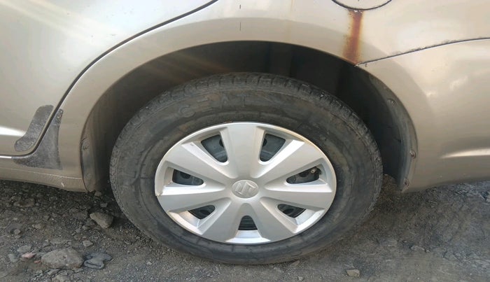 2011 Maruti Swift Dzire VXI, Petrol, Manual, 52,103 km, tyre