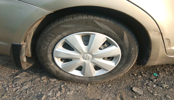 2011 Maruti Swift Dzire VXI, Petrol, Manual, 52,103 km, tyre