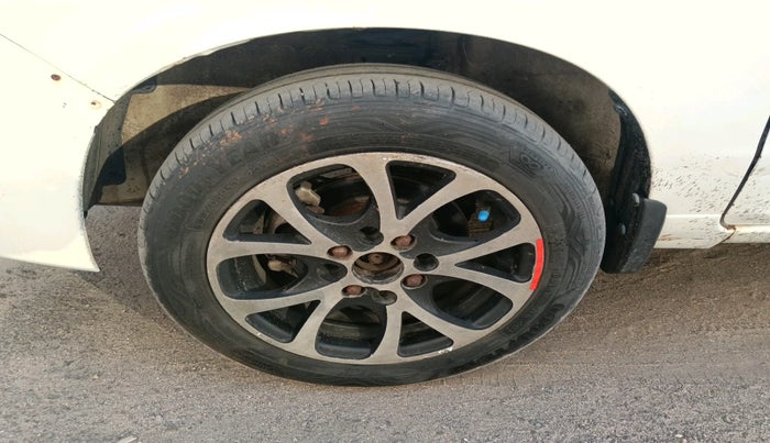 2011 Maruti Alto K10 VXI, Petrol, Manual, 87,845 km, tyre