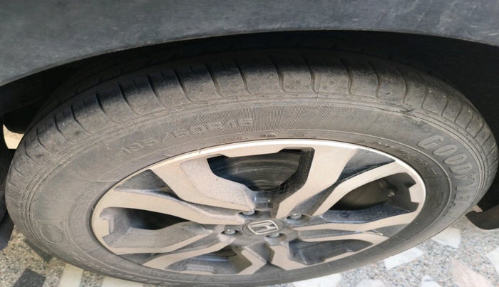 2020 Honda WR-V 1.2L I-VTEC VX MT, Petrol, Manual, 23,656 km, tyre