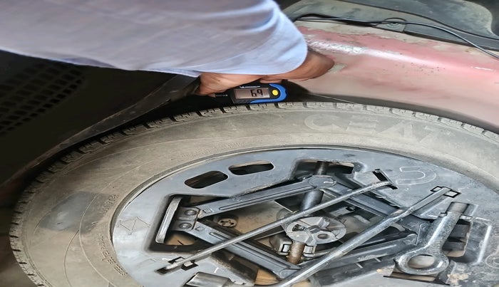 2010 Hyundai i10 MAGNA 1.2, Petrol, Manual, 1,01,050 km, tyre