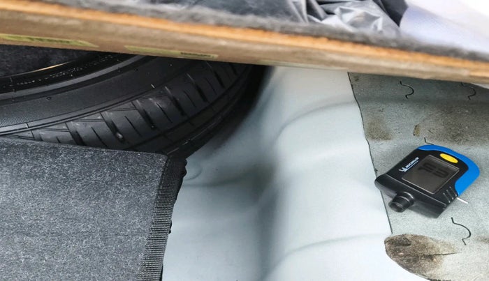 2023 Hyundai AURA SX 1.2 CNG, Petrol, Manual, 3,030 km, tyre