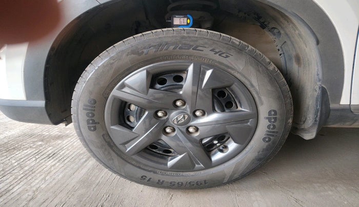 2023 Hyundai VENUE SX 1.2 PETROL, Petrol, Manual, 12,221 km, tyre