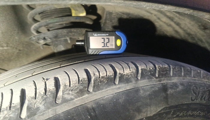 2022 KIA SONET HTX 1.0 IMT, Petrol, Manual, 35,914 km, tyre