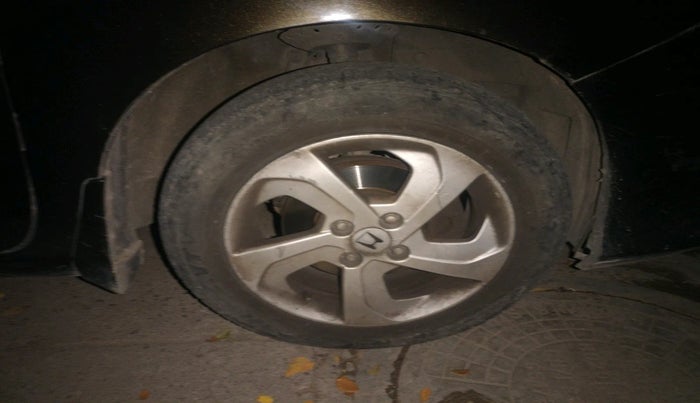 2014 Honda City 1.5L I-VTEC VX CVT, Petrol, Automatic, 73,270 km, tyre