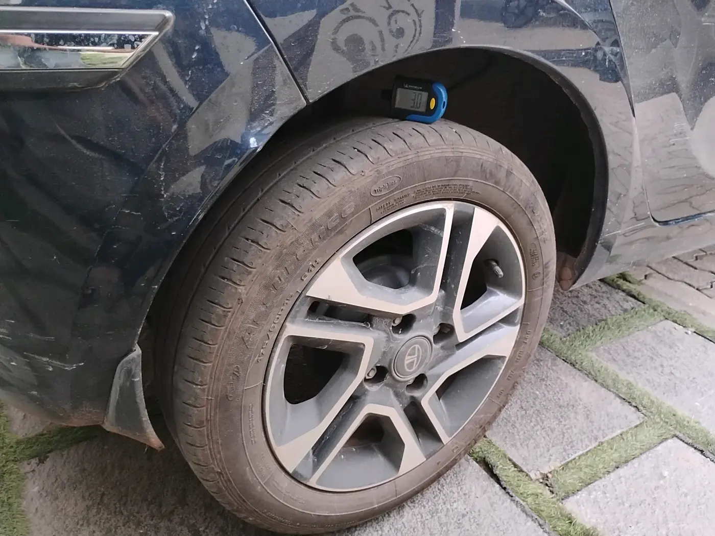 2023 Tata Tiago XZA PLUS PETROL, Petrol, Automatic, 22,685 km, tyre