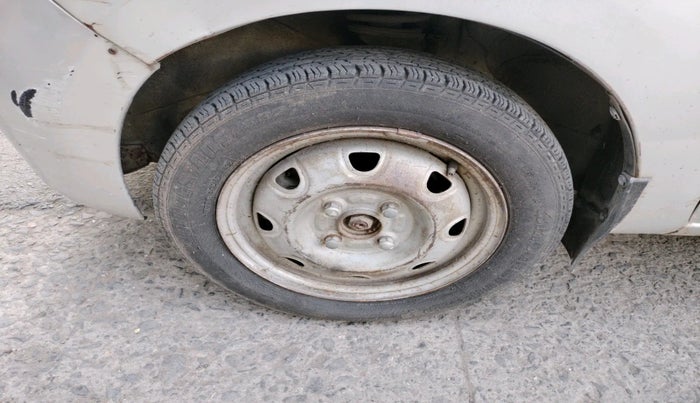 2006 Maruti Wagon R LXI MINOR, Petrol, Manual, 62,943 km, tyre