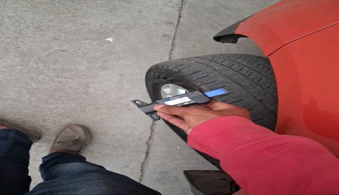 2016 Ford Ecosport TITANIUM 1.5L DIESEL, Diesel, Manual, 1,20,823 km, tyre