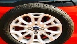 2016 Ford Ecosport TITANIUM 1.5L DIESEL, Diesel, Manual, 1,20,823 km, tyre