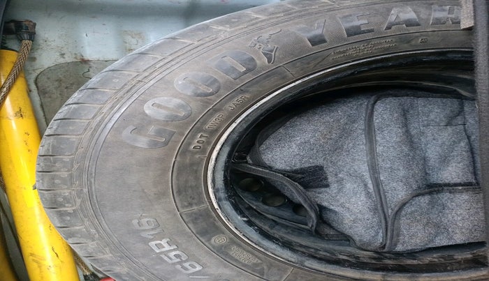 2019 Hyundai Creta E PLUS 1.4 DIESEL, Diesel, Manual, 1,02,236 km, tyre