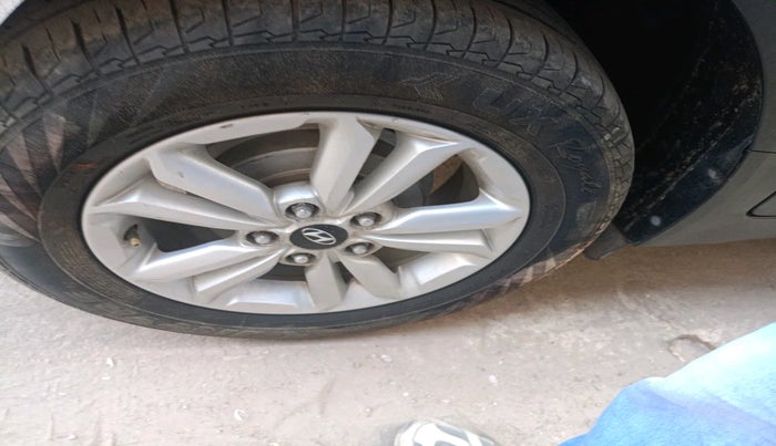 2019 Hyundai Creta E PLUS 1.4 DIESEL, Diesel, Manual, 1,02,236 km, tyre