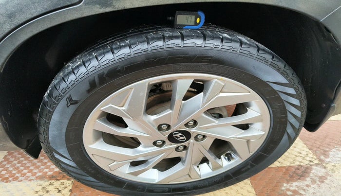 2021 Hyundai Creta SX 1.5 DIESEL, Diesel, Manual, 96,199 km, tyre