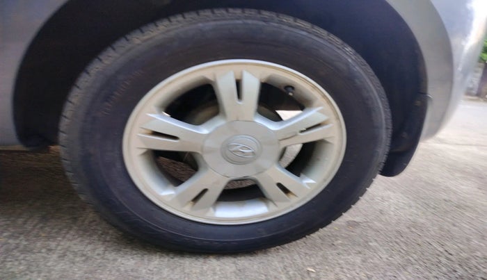 2011 Hyundai i20 SPORTZ (O) 1.2, Petrol, Manual, 39,760 km, tyre