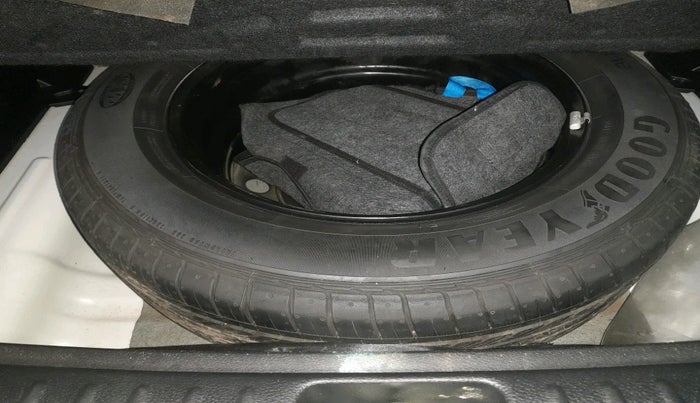 2021 KIA SELTOS HTK PLUS 1.5 DIESEL, Diesel, Manual, 88,689 km, tyre