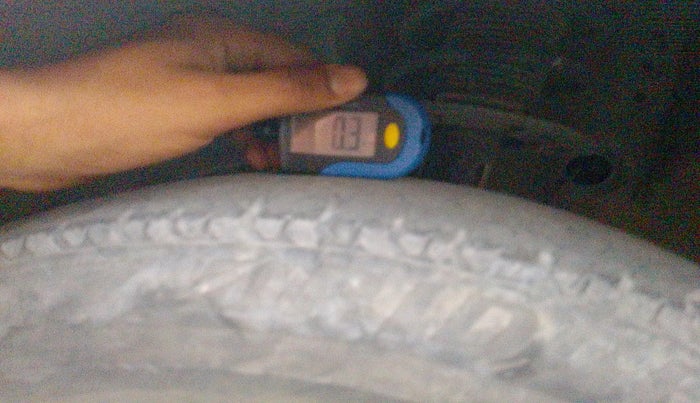 2020 Maruti Dzire VXI, Petrol, Manual, 31,871 km, tyre