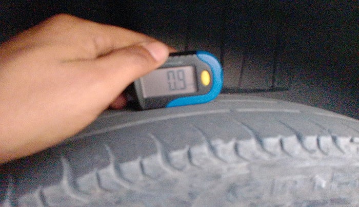 2020 Maruti Dzire VXI, Petrol, Manual, 31,871 km, tyre