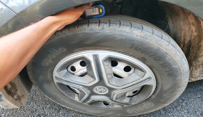 2021 Tata ALTROZ XE PETROL, Petrol, Manual, 61,500 km, tyre