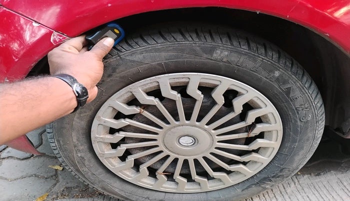 2011 Ford Figo ZXI 1.4 DIESEL, Diesel, Manual, 1,25,434 km, tyre