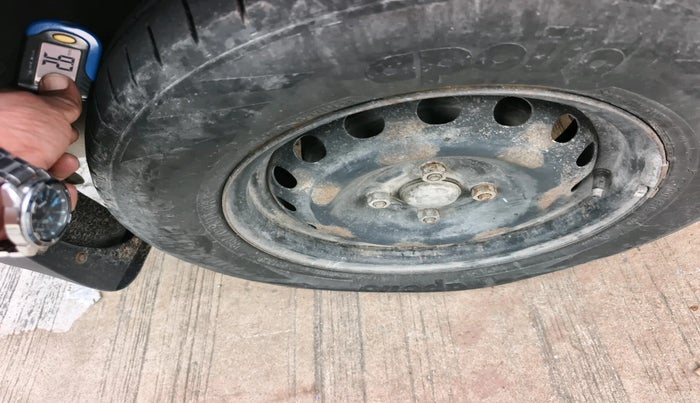 2012 Nissan Sunny XL DIESEL, Diesel, Manual, 1,14,544 km, tyre