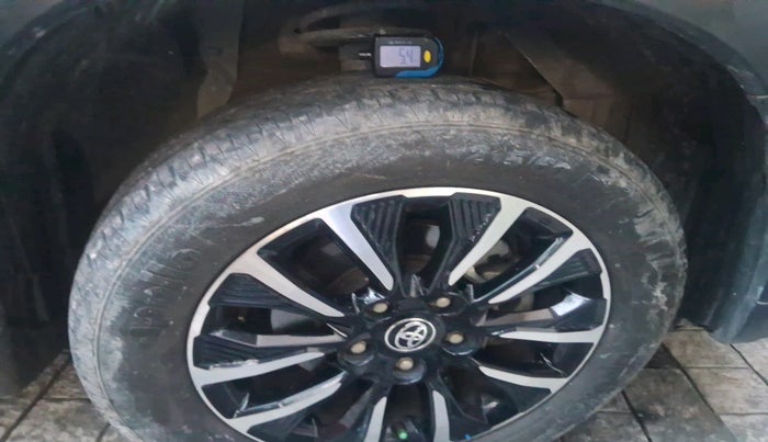 2022 Toyota URBAN CRUISER PREMIUM GRADE MT, Petrol, Manual, 21,241 km, tyre