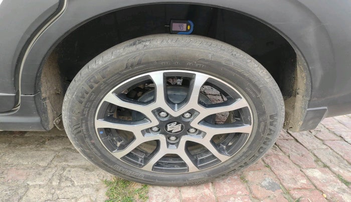 2024 Maruti XL6 ZETA MT, Petrol, Manual, 49,328 km, tyre