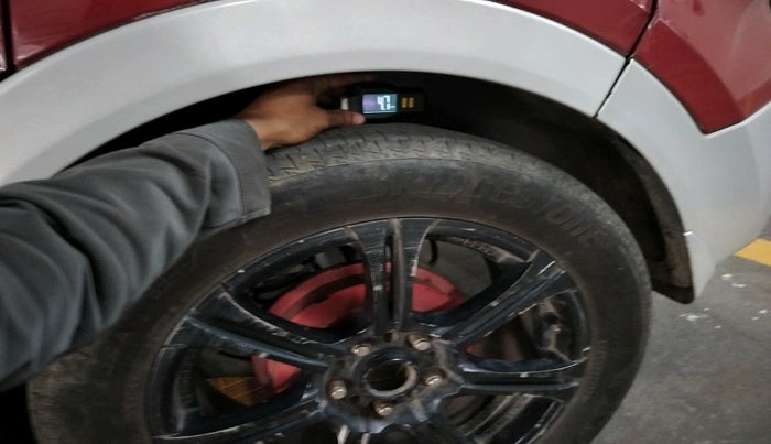 2015 Hyundai Creta SX PLUS AT 1.6 DIESEL, Diesel, Automatic, 1,72,866 km, tyre