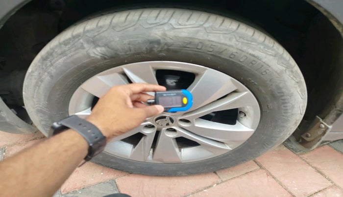 2021 Skoda KUSHAQ AMBITION 1.0L TSI AT, Petrol, Automatic, 31,357 km, tyre