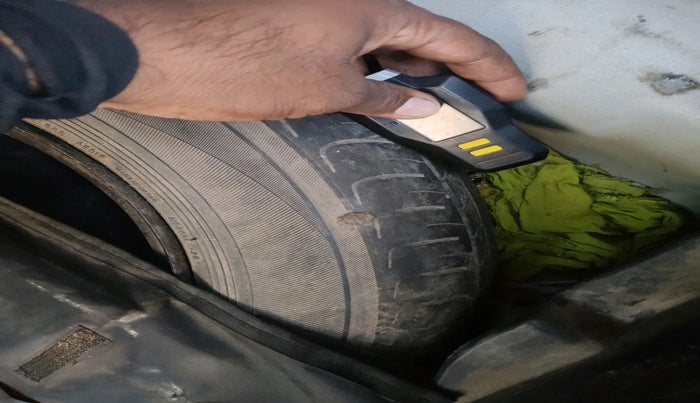 2021 Hyundai VENUE S 1.2, Petrol, Manual, 78,773 km, tyre