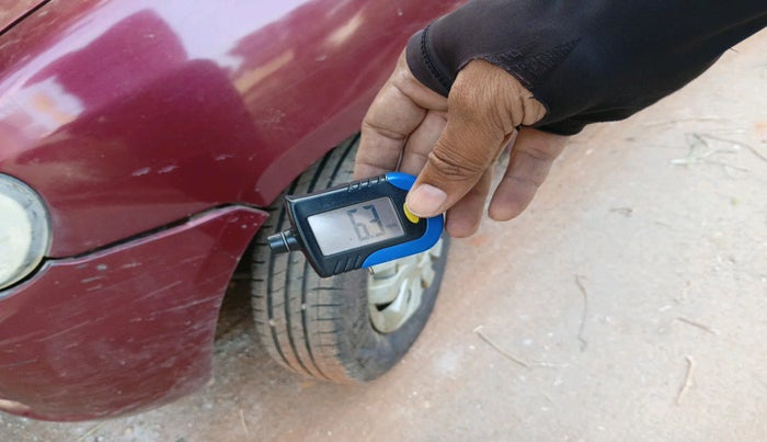 2010 Maruti Alto LXI, Petrol, Manual, 97,490 km, tyre