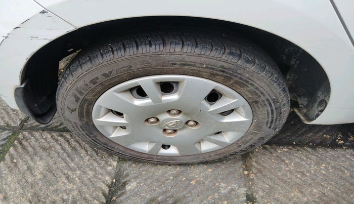 2013 Hyundai i20 MAGNA 1.2, Petrol, Manual, 52,575 km, tyre