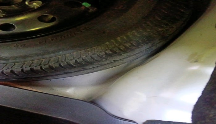 2014 Maruti Swift Dzire VXI, Petrol, Manual, 57,769 km, tyre