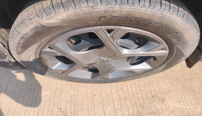 2023 CITROEN C3 AIRCROSS PLUS 1.2 7 STR, Petrol, Manual, 20,492 km, tyre