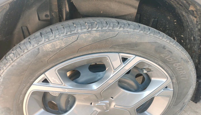 2023 CITROEN C3 AIRCROSS PLUS 1.2 7 STR, Petrol, Manual, 20,492 km, tyre