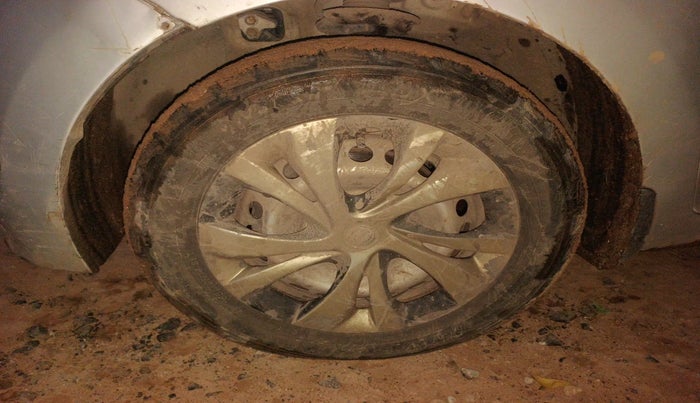 2016 Hyundai XCENT PRIME T CRDI, Diesel, Manual, 1,96,115 km, tyre