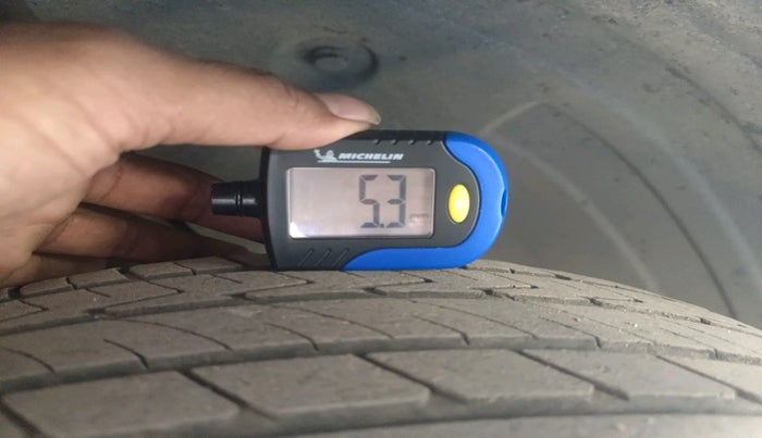 2024 KIA CARENS Premium (O) 1.5 Petrol 7 STR, Petrol, Manual, 15,956 km, tyre