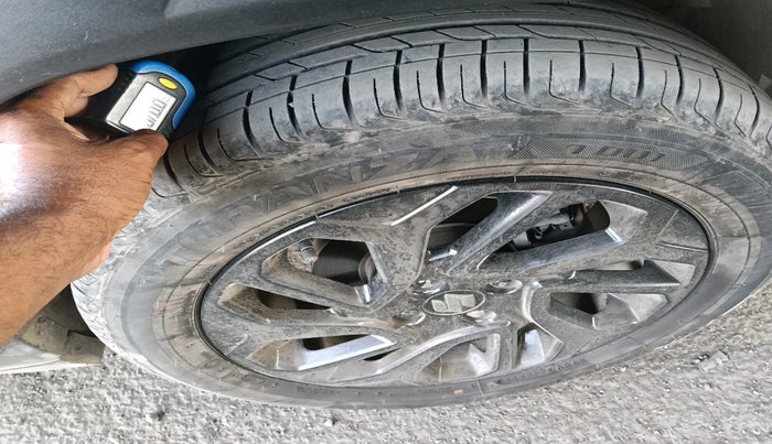 2023 Maruti FRONX ZETA 1.0L TURBO 6 AT, Petrol, Automatic, 69,185 km, tyre