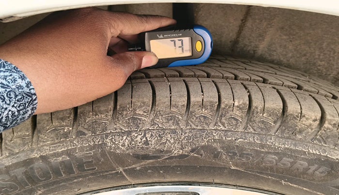 2024 Maruti Ertiga VXI CNG, Petrol, Manual, 71,484 km, tyre