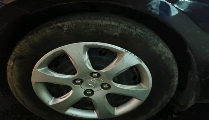 2012 Hyundai Verna FLUIDIC 1.6 VTVT EX, Petrol, Manual, 90,637 km, tyre