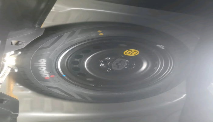 2024 Maruti Baleno ALPHA 1.2 AGS, Petrol, Automatic, 12,274 km, tyre